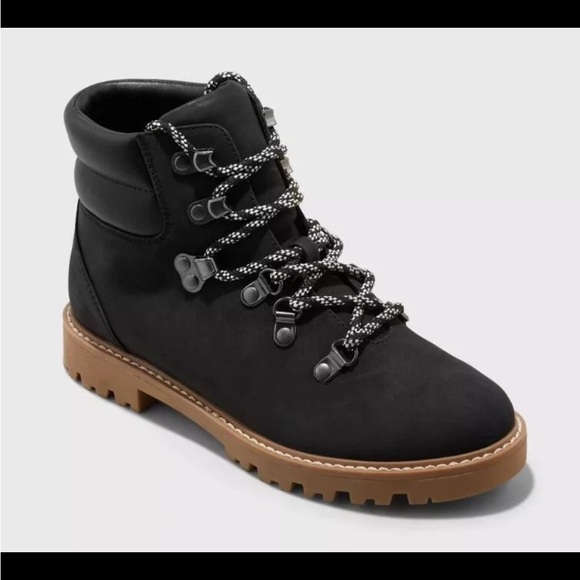 Universal Thread Shoes - Women's Tully Lace-Up Winter Hiking Boots Black - Universal Thread -9.5 NWT